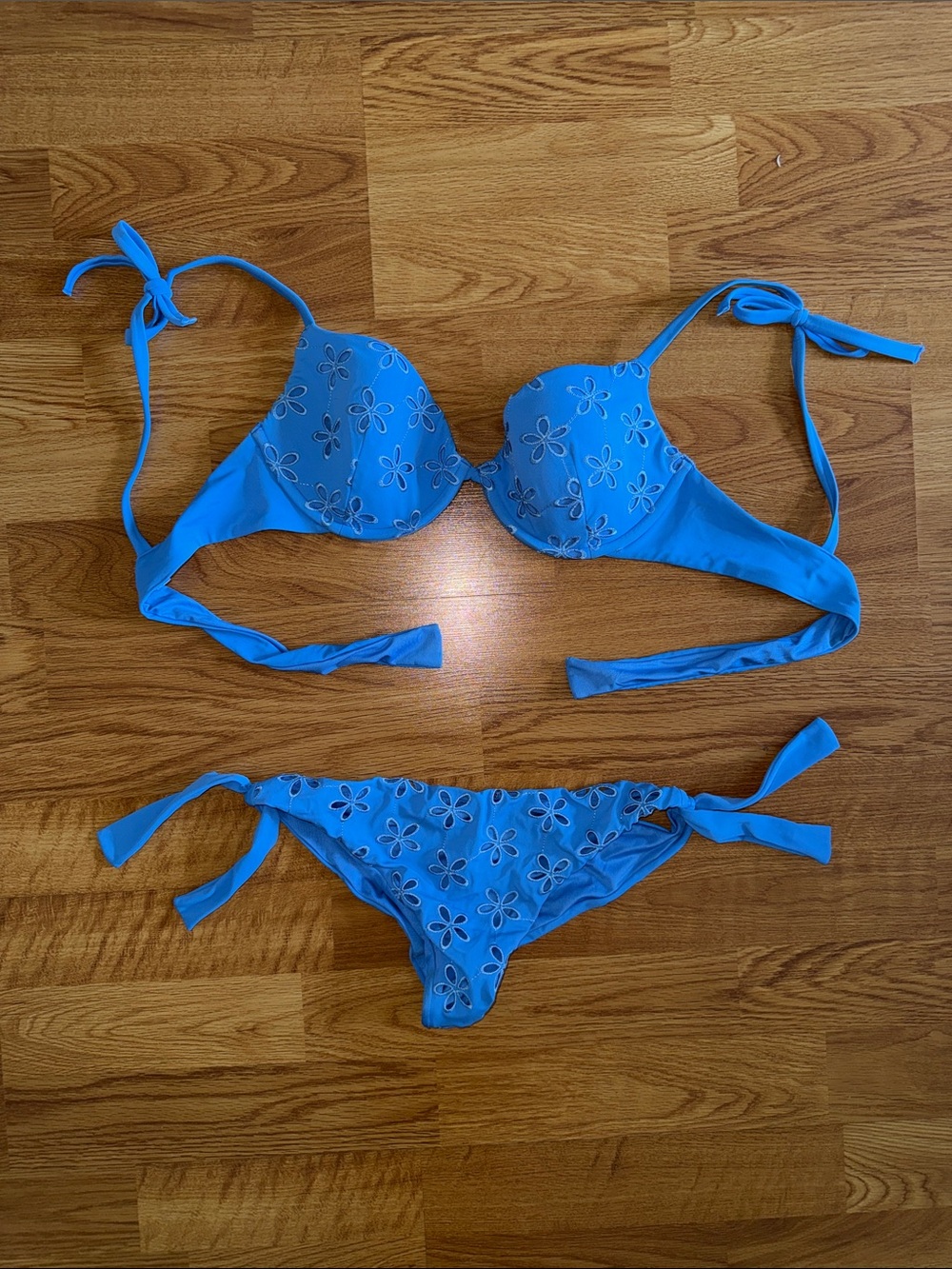 Calzedonia Blue Floral Bikini Set - L (Top) and S (Bottom)